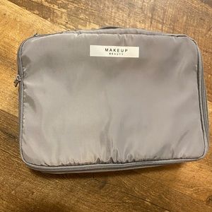 Make up organizing travel bag